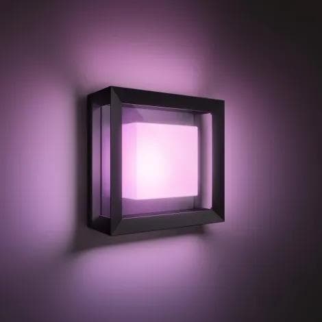 Éclairage extérieur connecté Philips Hue - Lequel choisir ?